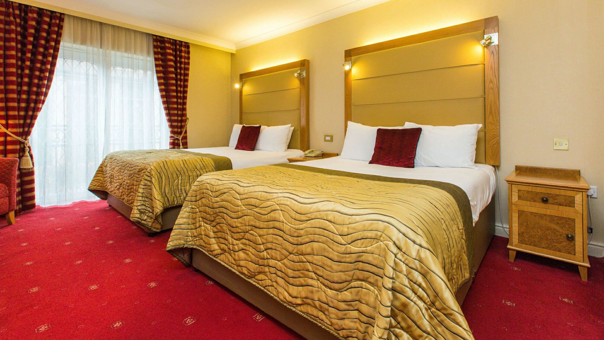 Forest Pines Hotel, & Golf 4*